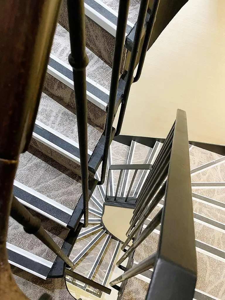 Five Boutique Quartier Latin Paris